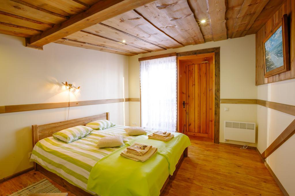 Guest House And Camping Jurmala Jūrkalne Exterior foto